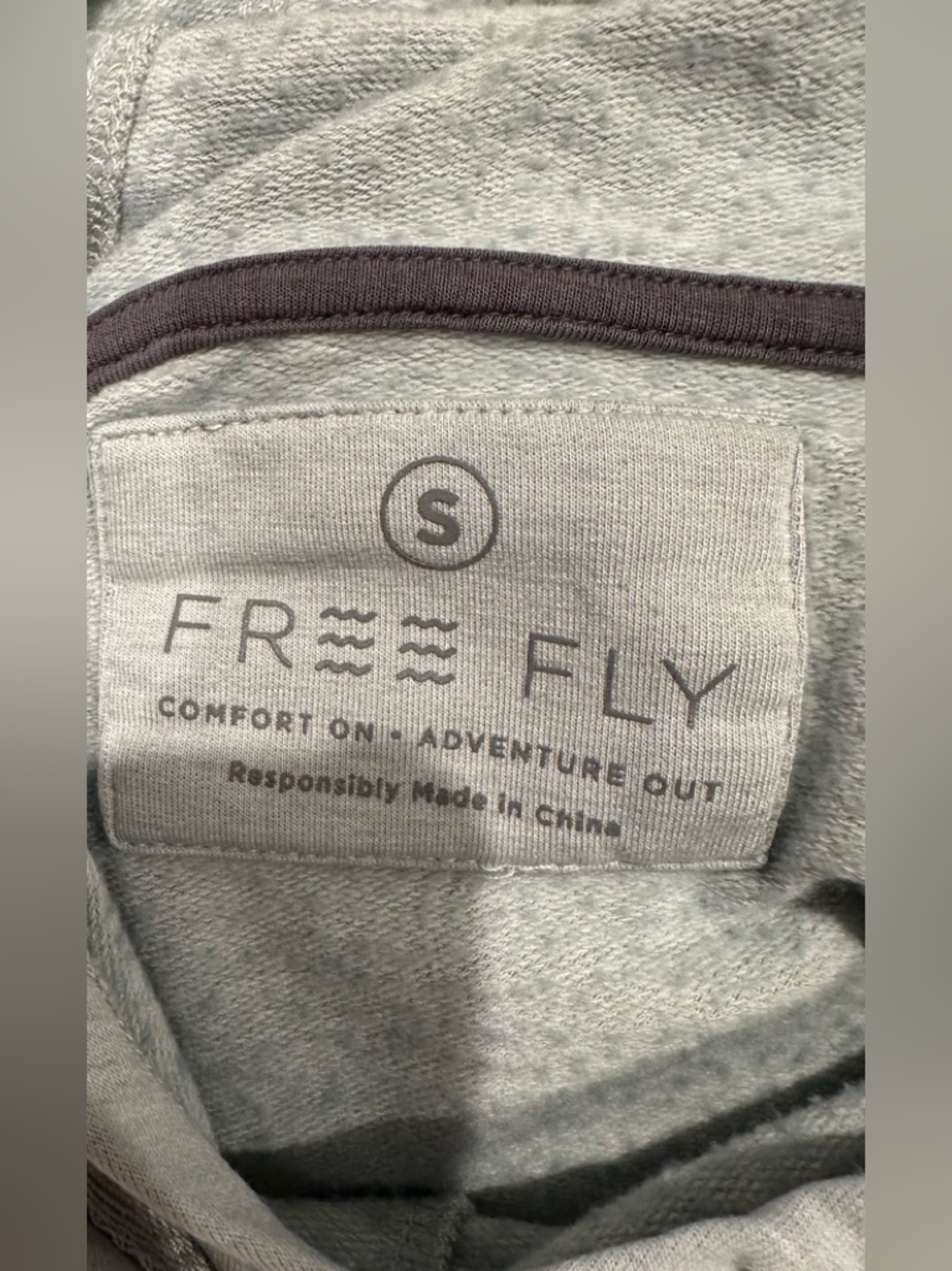 🩷 Free Fly Women's Bamboo Fleece Pullover Hoodie in Heather Marine 🩷 - Picture 3 of 3